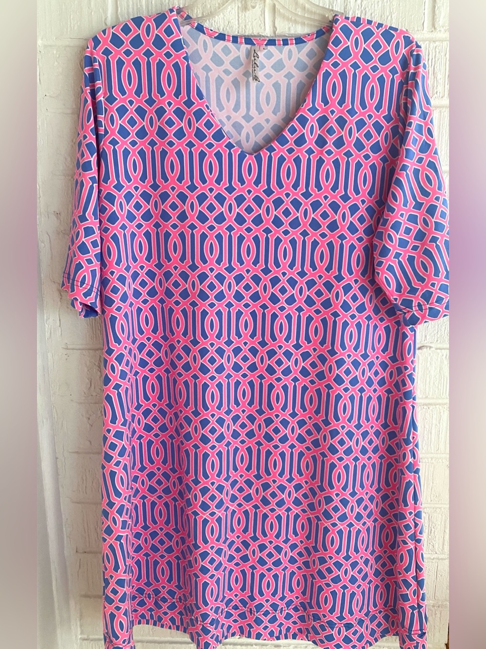 Lulu-B Pink and Blue Geometric V‑Neck Knee Length Dress size L